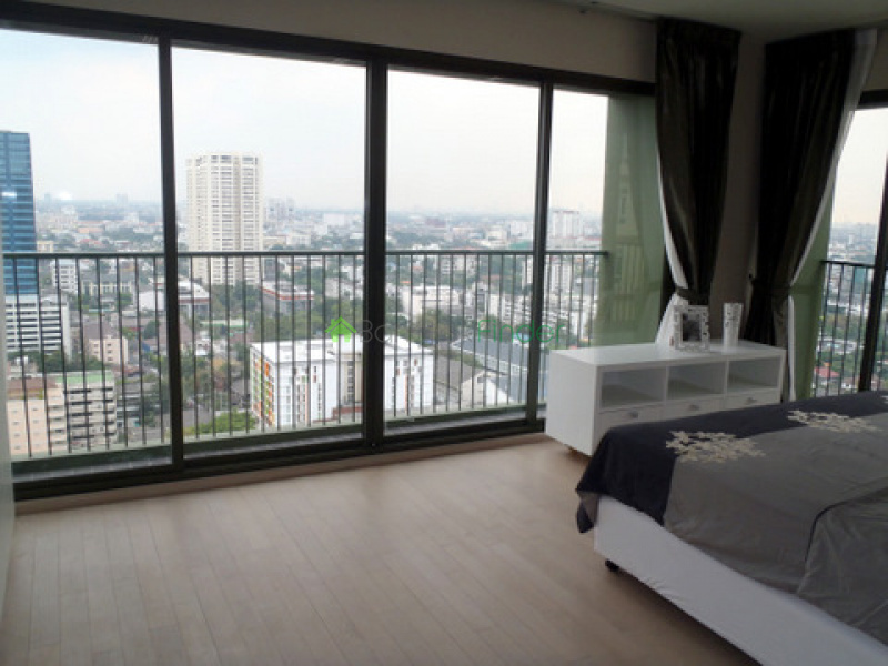 Thonglor, Bangkok, Thailand, 2 Bedrooms Bedrooms, ,1 BathroomBathrooms,Condo,For Sale,Noble Solo,5228